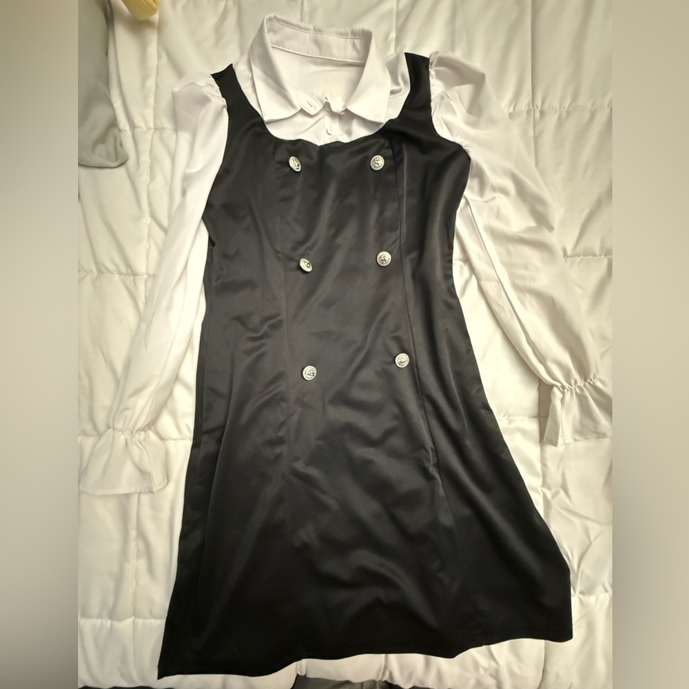 Chic Black Long Sleeve Dress with Button Accents